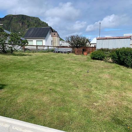 Litith Einbylishus A Besta Stath. Vestmannaeyjar Luaran gambar
